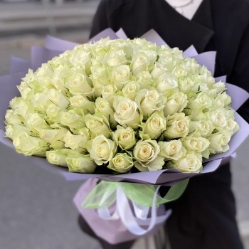 Акция! 101 белая роза 40 см