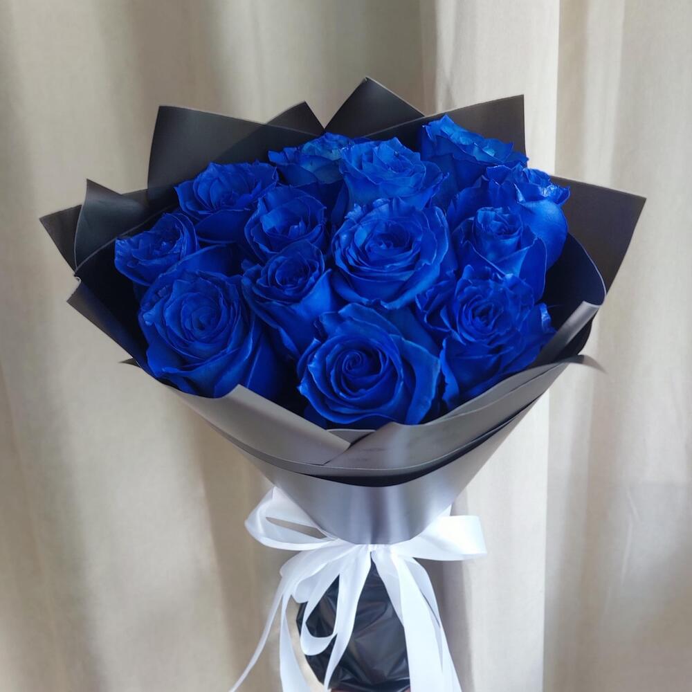 Букет из 13 синих роз Эквадор