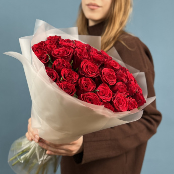 35 красных роз 40 см