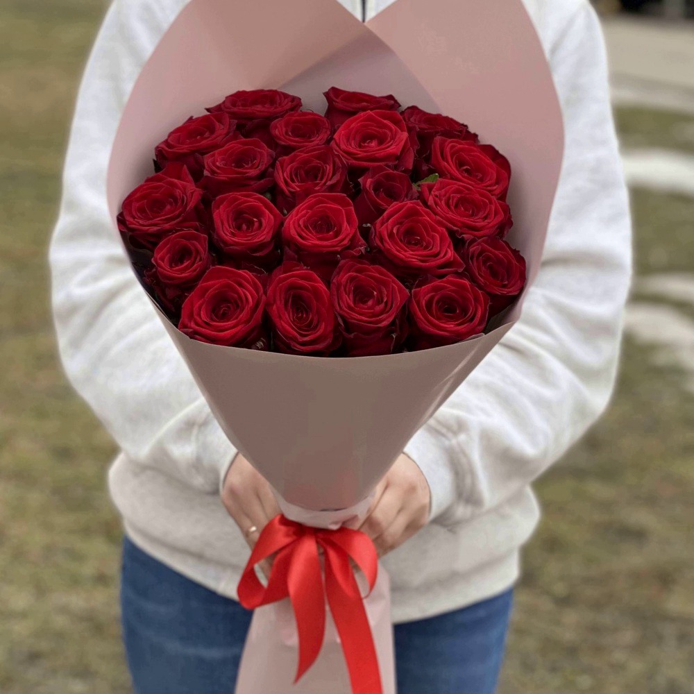 21 красная роза Premium 50 см