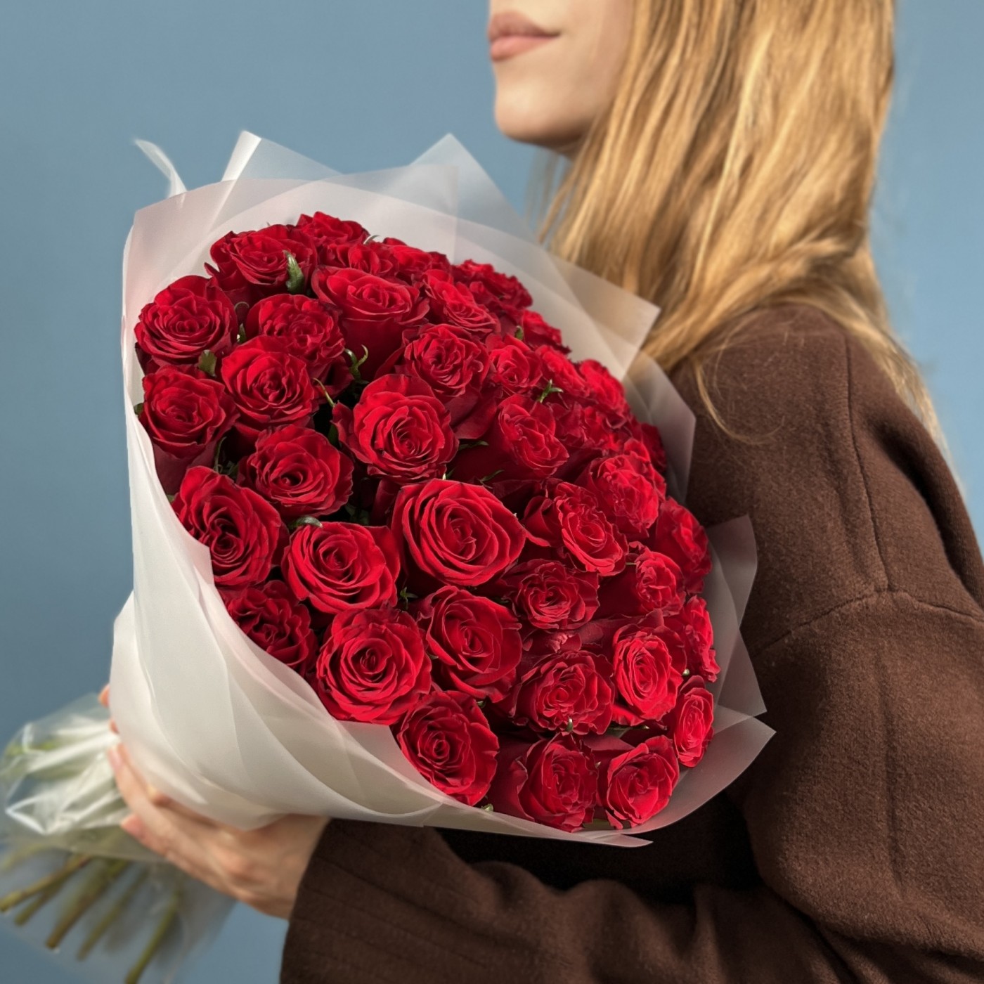 35 красных роз 40 см